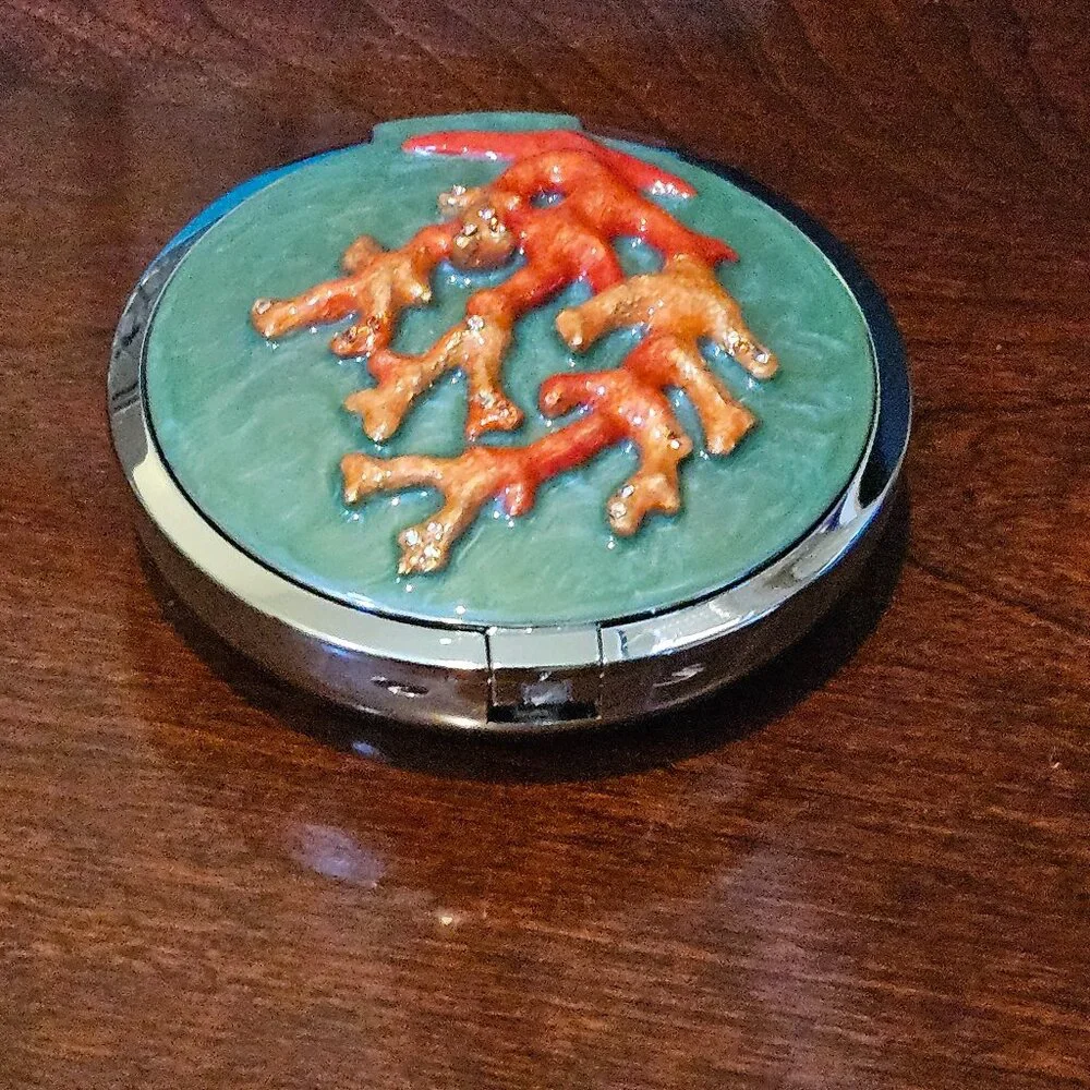 RARE LIMITED EDITION JAY STRONGWATER CHANTECAILLE CORAL CRYSTAL ENAMEL COMPACT